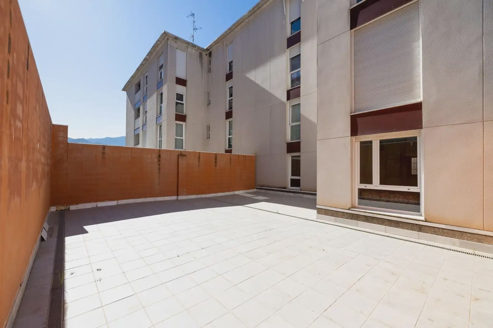 Appartamento in vendita in Granada citta con garage - 218.332 € (Rif: 9837123)