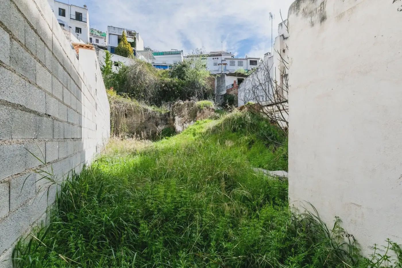 Byggegrund til salg i Granada by - € 190.000 (Ref: 9837125)