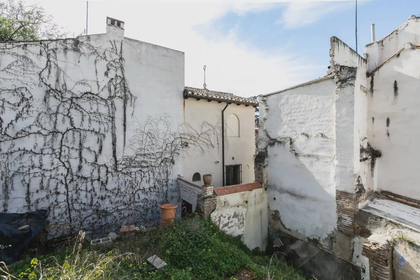 Byggegrund til salg i Granada by - € 190.000 (Ref: 9837125)