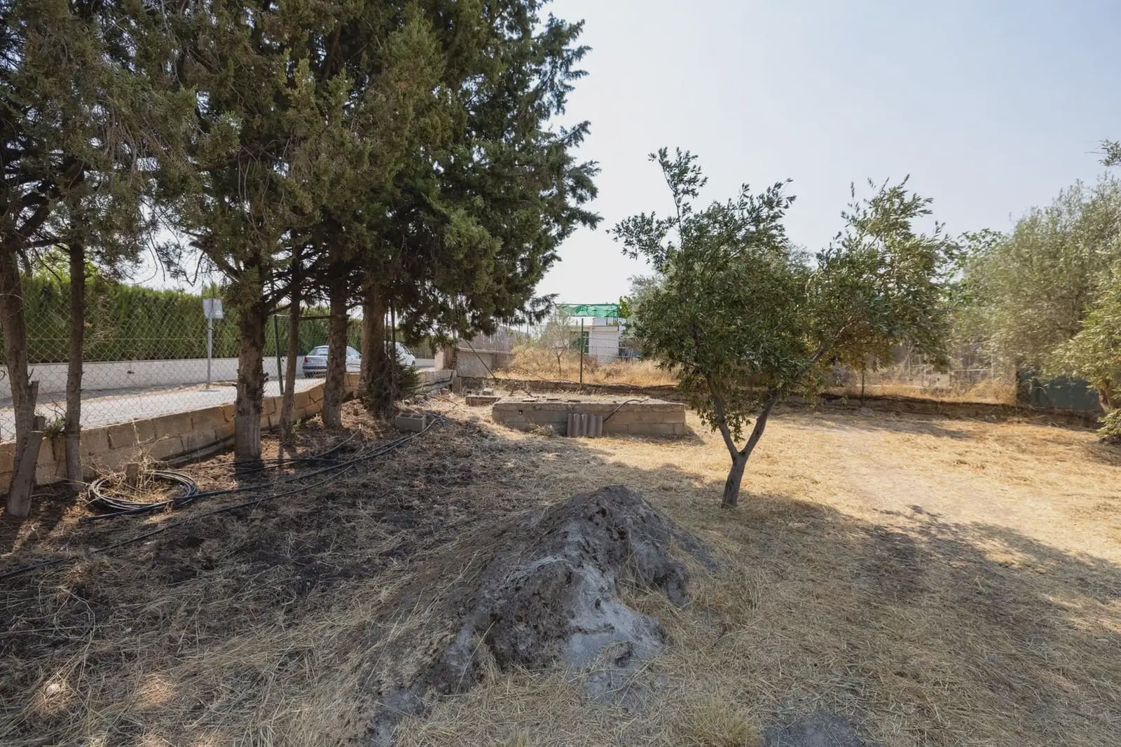 Finca/Country House for sale in Moraleda de Zafayona with garage - € 79,900 (Ref: 9837128)
