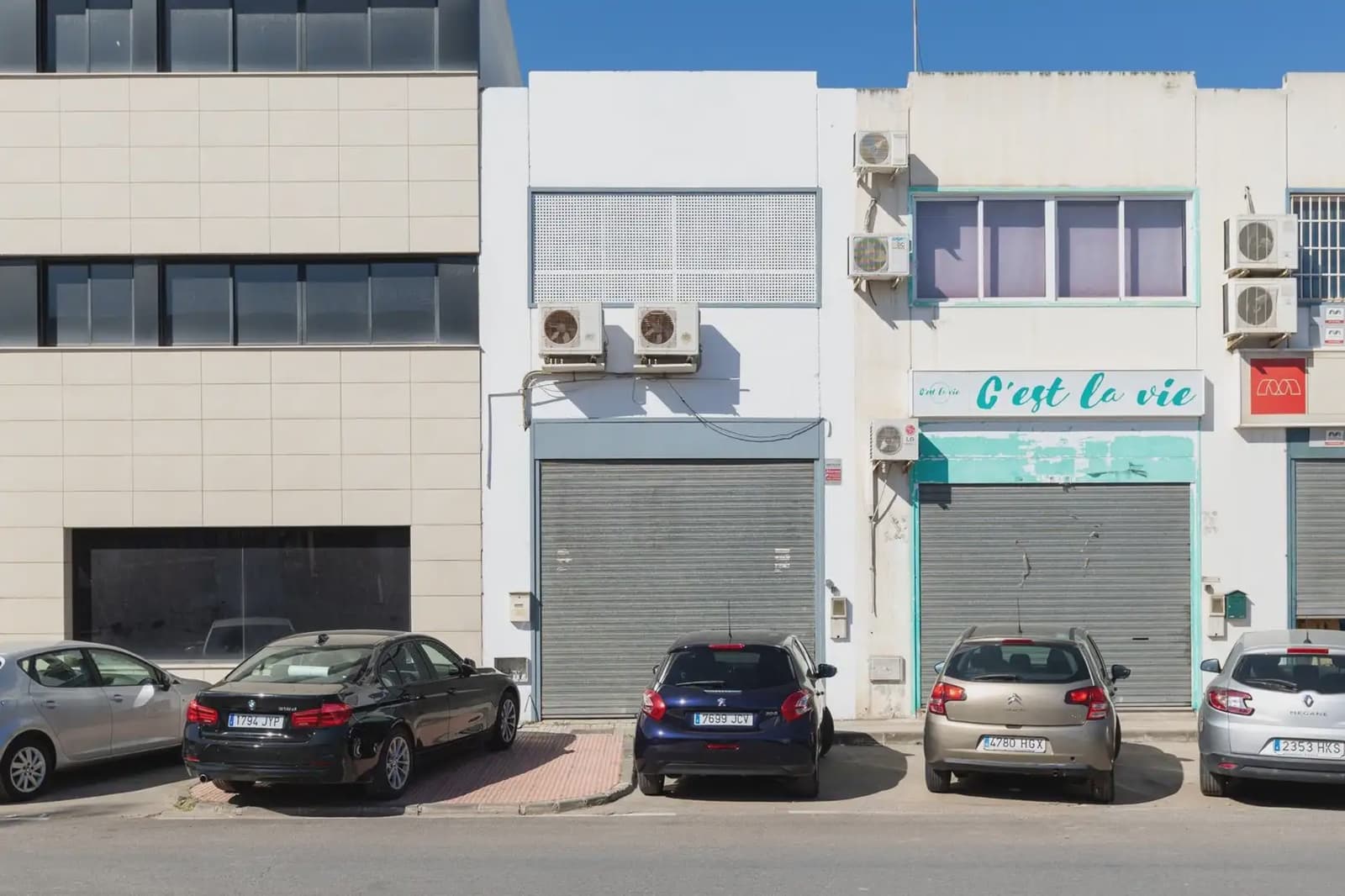 Local Comercial en Peligros en venta - 109.000 € (Ref: 9837130)