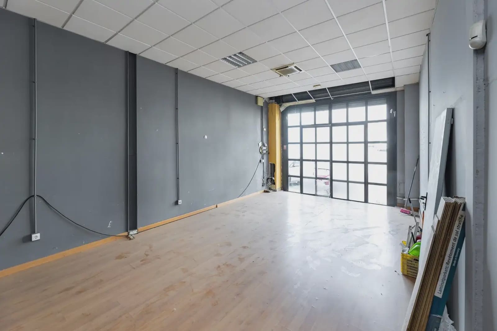 Local Comercial en Peligros en venta - 109.000 € (Ref: 9837130)