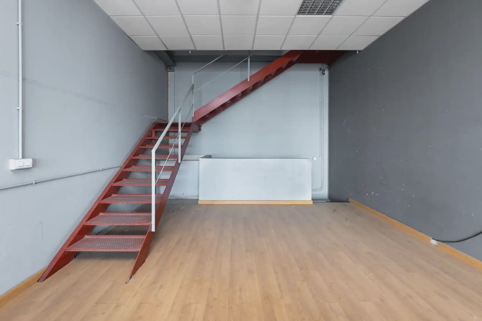 Local Comercial en Peligros en venta - 109.000 € (Ref: 9837130)