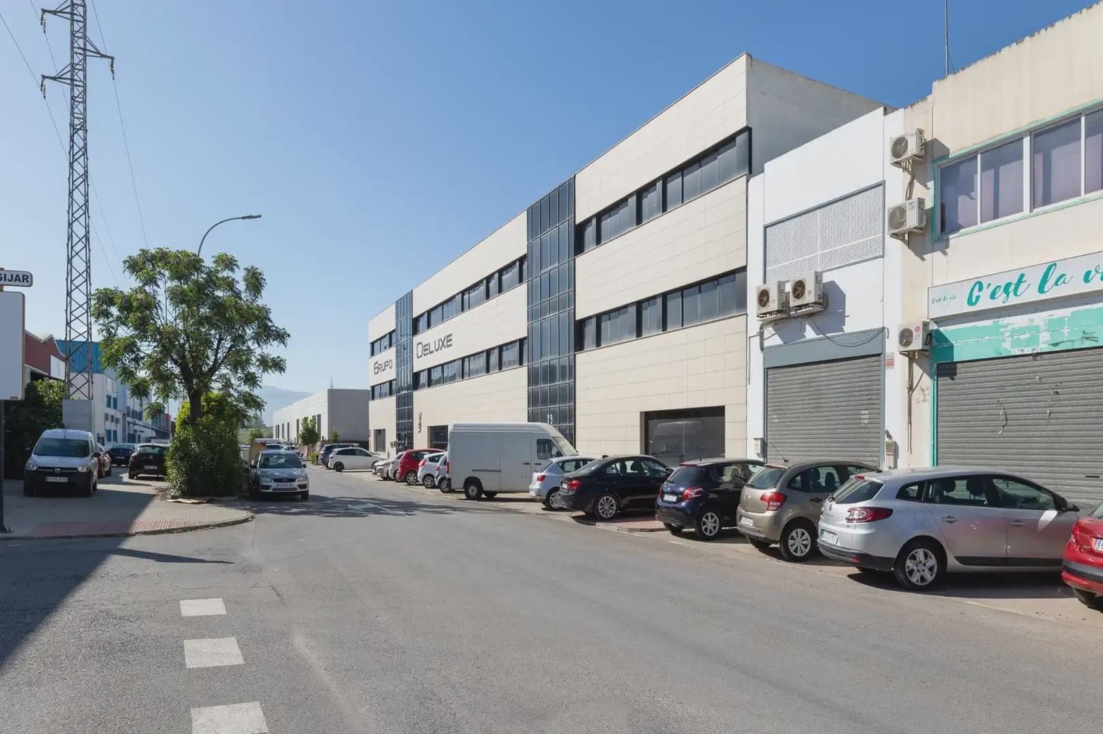 Local Comercial en Peligros en venta - 109.000 € (Ref: 9837130)