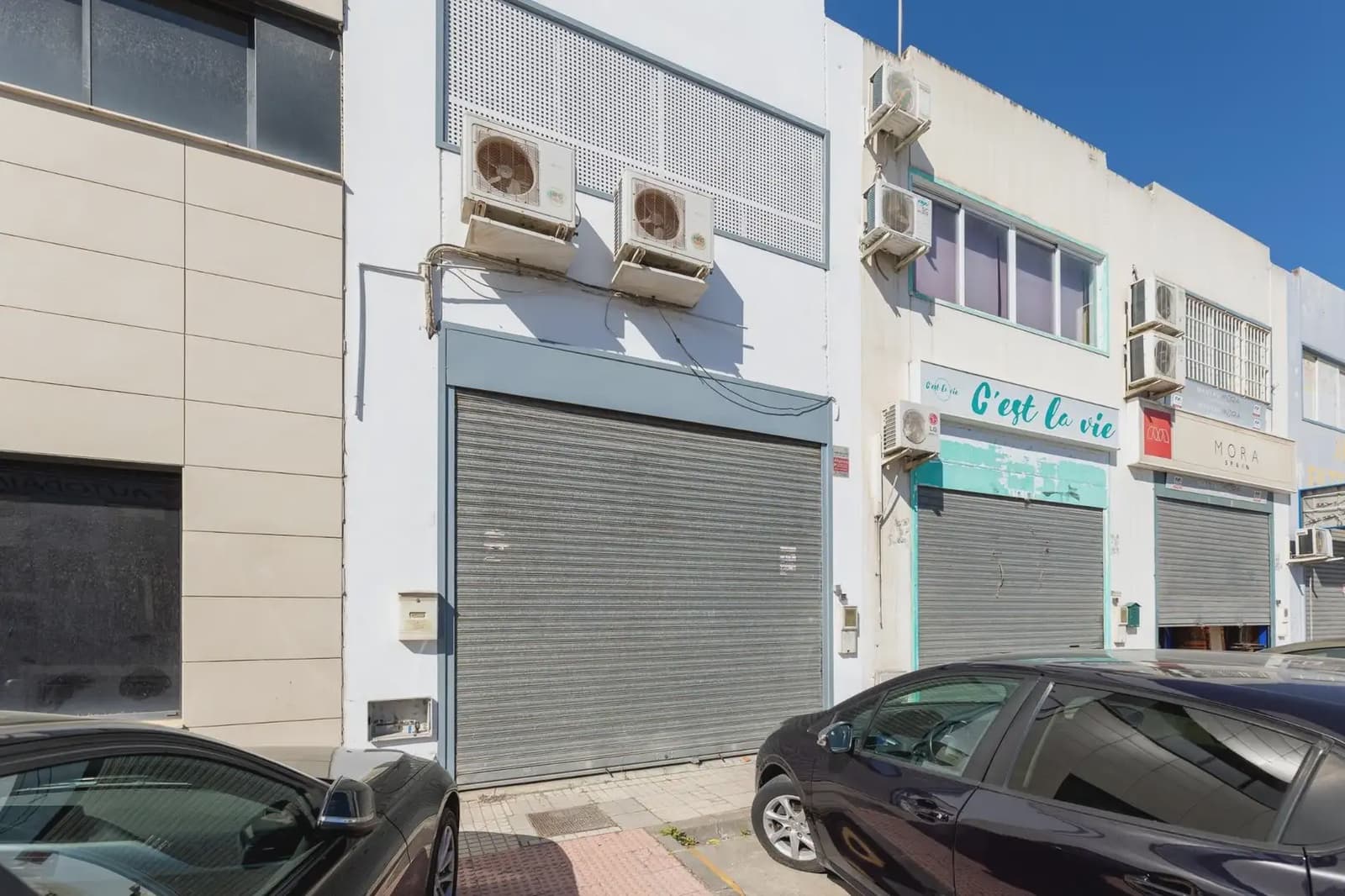 Local Comercial en Peligros en venta - 109.000 € (Ref: 9837130)