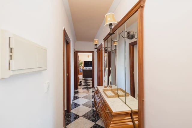 Lejlighed til salg i Zaidin, Granada by - € 180.000 (Ref: 9837131)