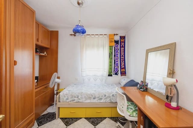 Lejlighed til salg i Zaidin, Granada by - € 180.000 (Ref: 9837131)
