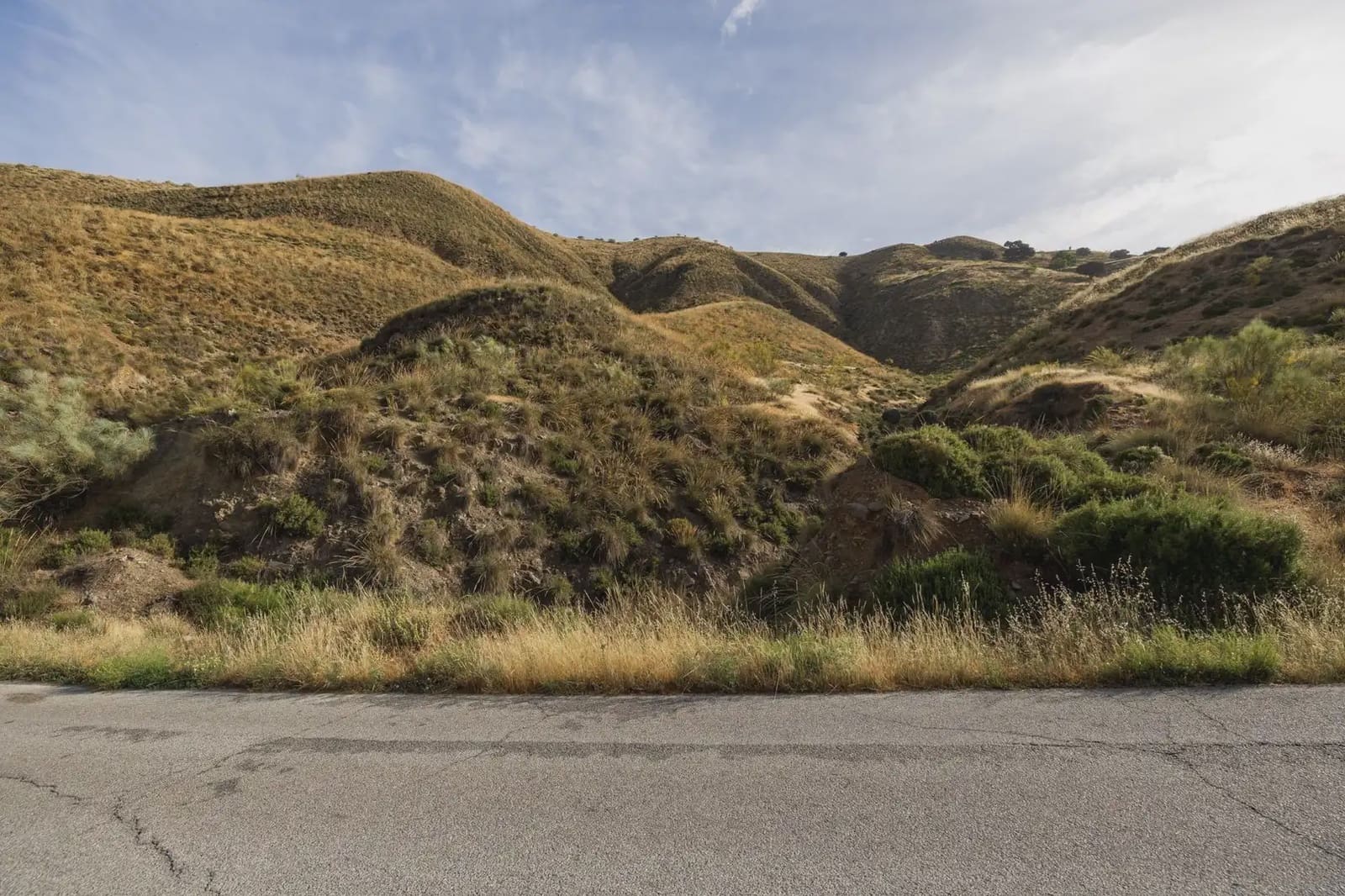 Grunde uden byggetilladelser til salg i Sierra Nevada - € 350.000 (Ref: 9837132)