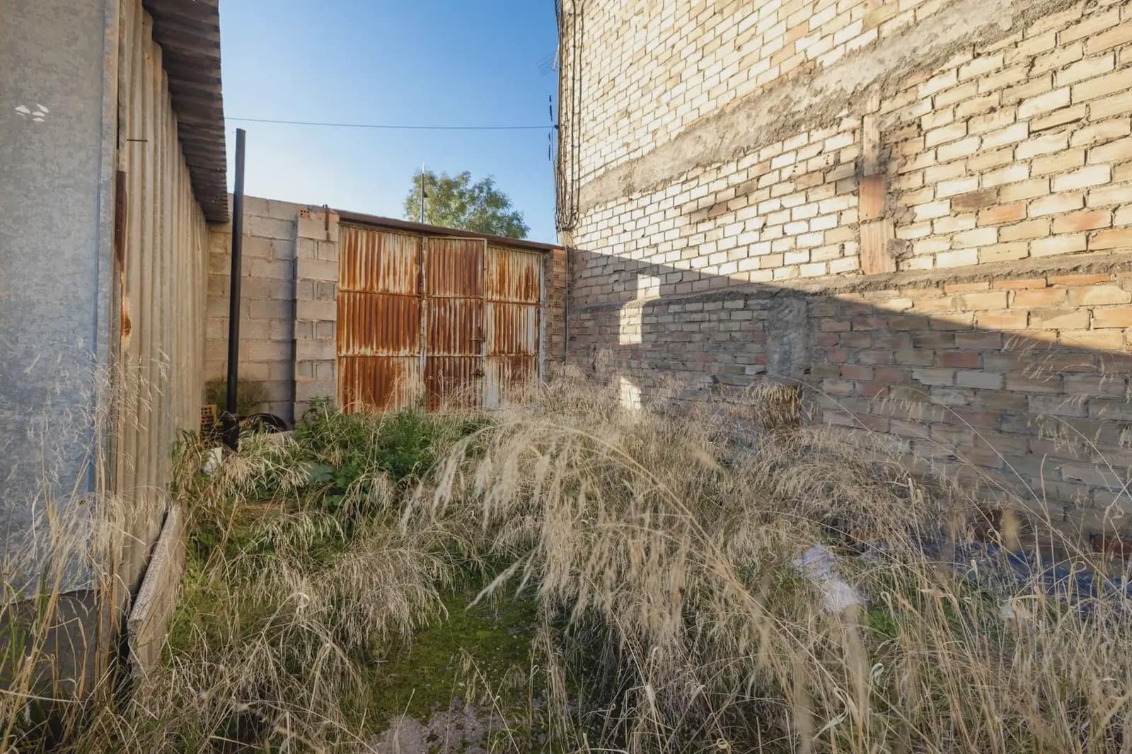 Building Plot for sale in Armilla - € 130,000 (Ref: 9837133)