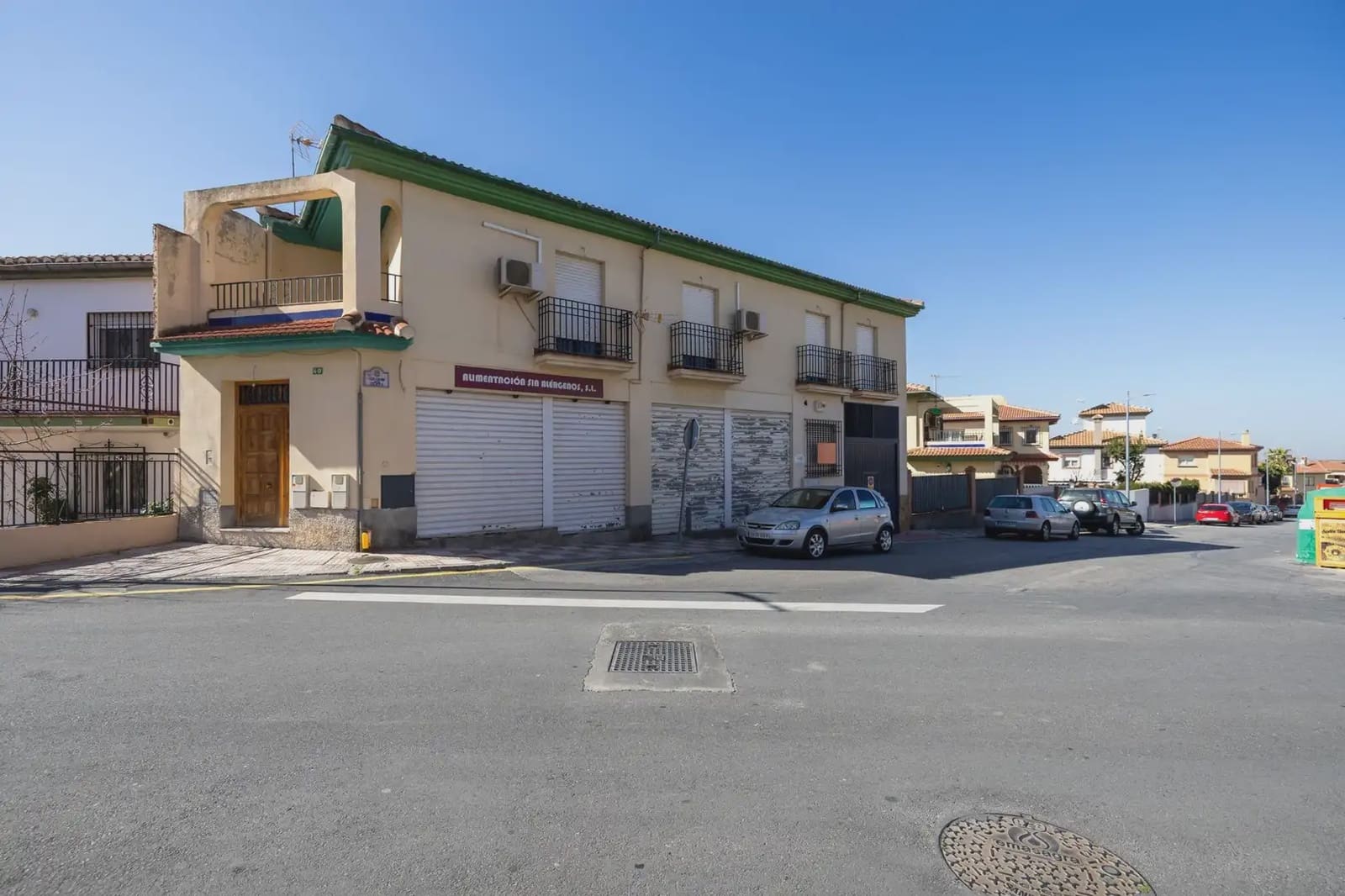 Local Comercial en Gójar en venta - 150.000 € (Ref: 9837134)