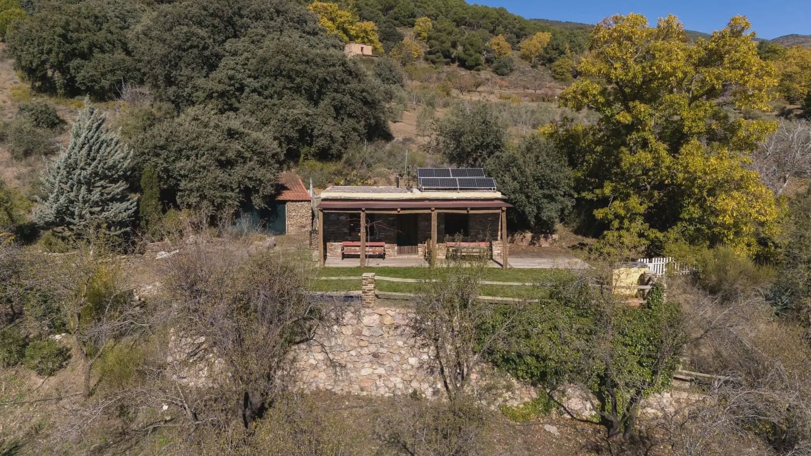Finca/Landehus til salg i La Taha med garage - € 325.000 (Ref: 9837135)