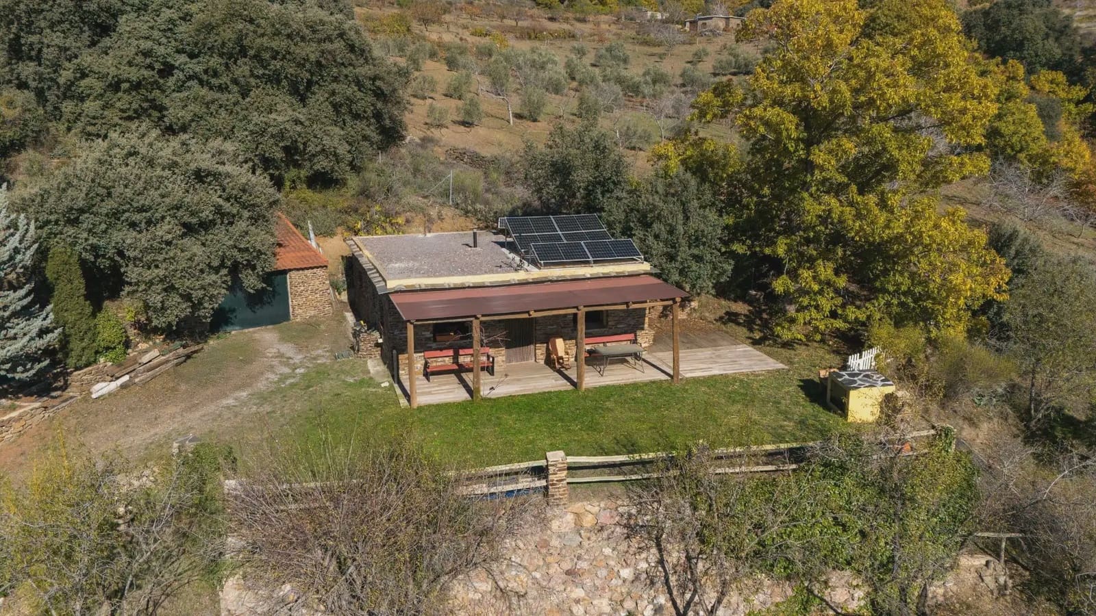 Finca/Landehus til salg i La Taha med garage - € 325.000 (Ref: 9837135)