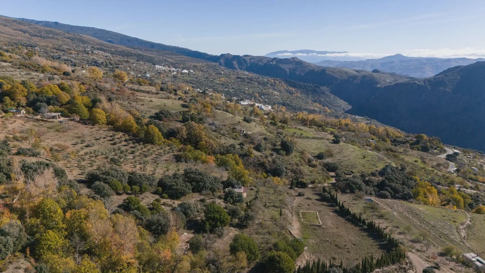 Finca/Landehus til salg i La Taha med garage - € 325.000 (Ref: 9837135)