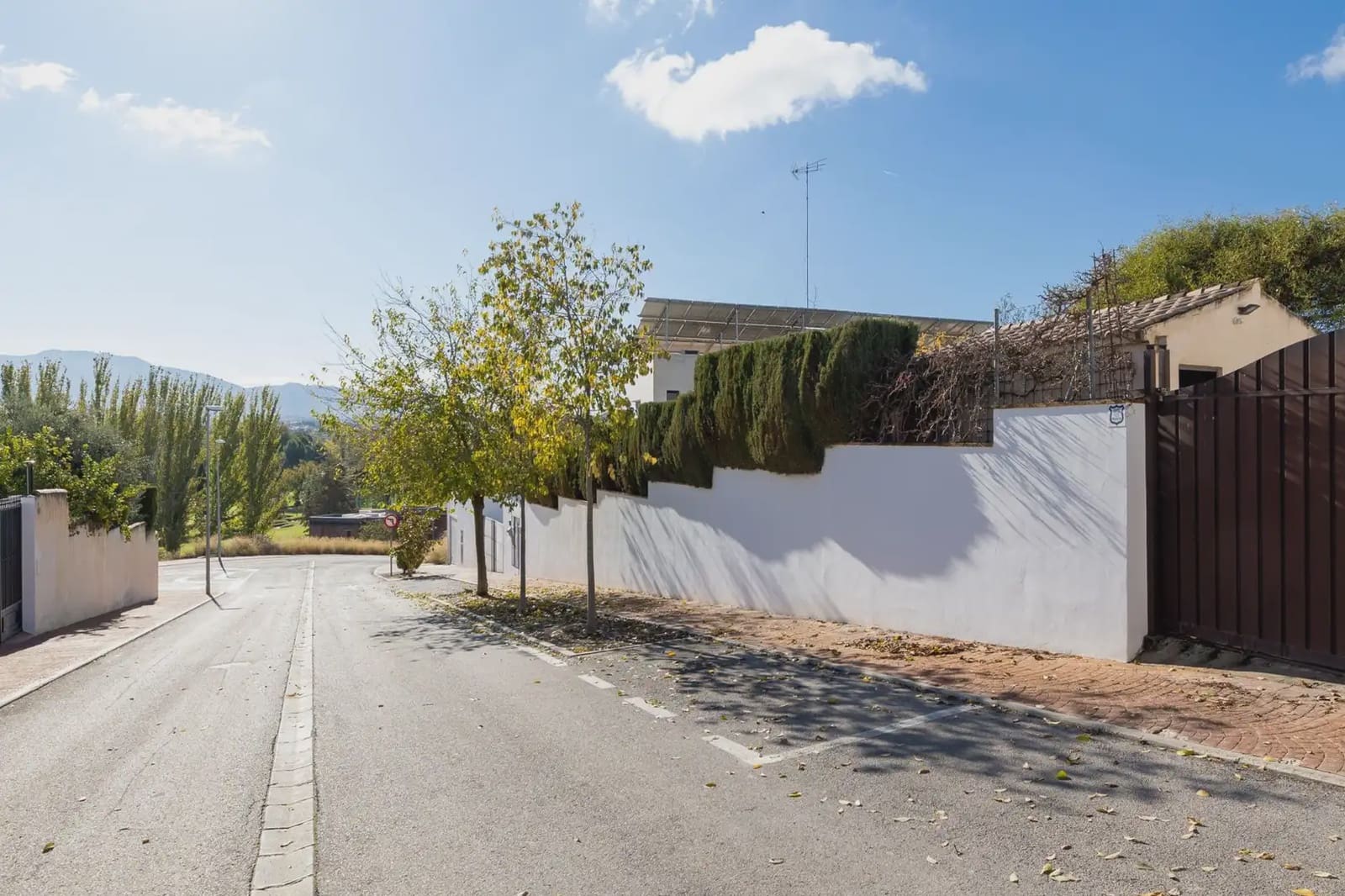 Building Plot for sale in Las Gabias - € 120,000 (Ref: 9837138)