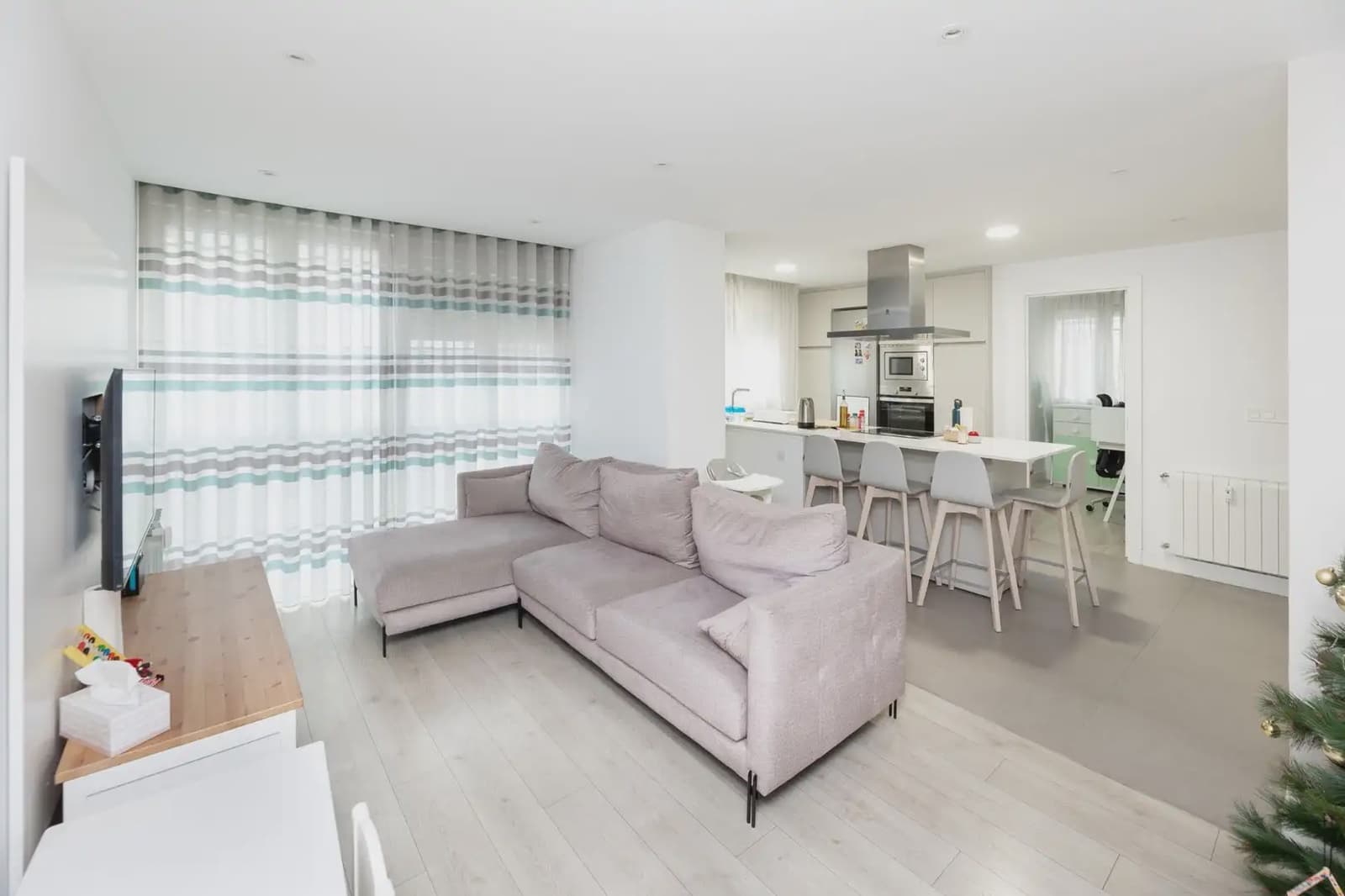 Leilighet til salgs i Granada by - € 375 000 (Ref: 9837139)