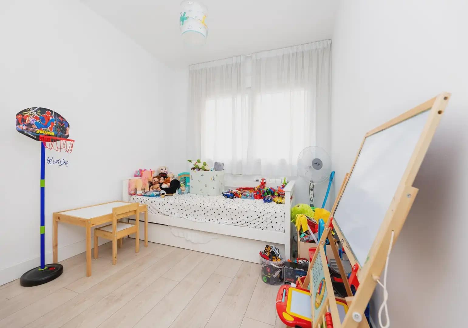 Leilighet til salgs i Granada by - € 375 000 (Ref: 9837139)