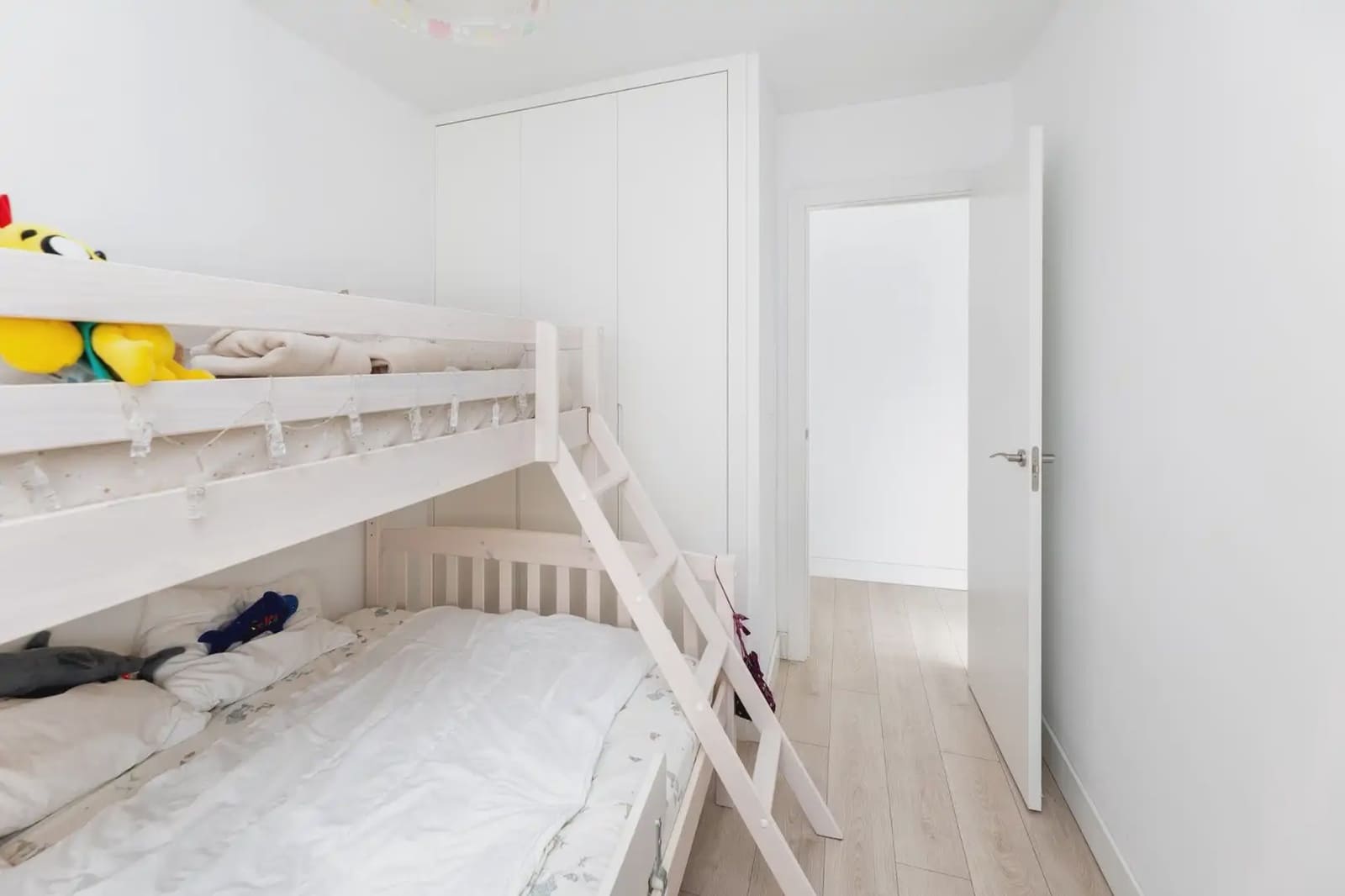 Leilighet til salgs i Granada by - € 375 000 (Ref: 9837139)