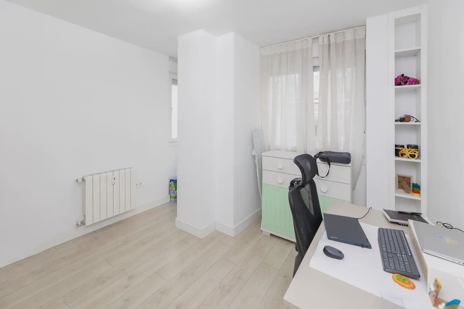 Leilighet til salgs i Granada by - € 375 000 (Ref: 9837139)