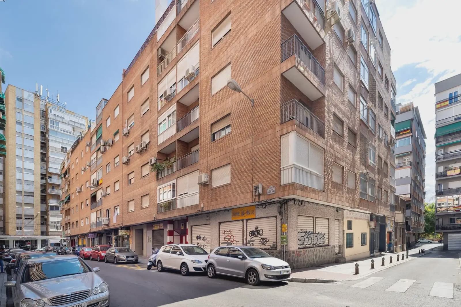 Leilighet til salgs i Granada by - € 375 000 (Ref: 9837139)