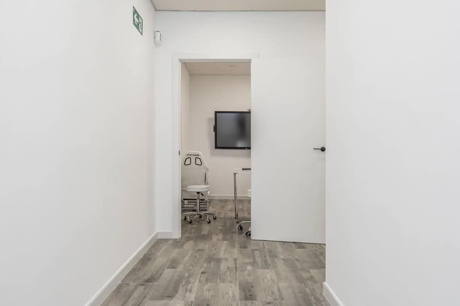 Commercial for sale in Padul - € 186,000 (Ref: 9837140)