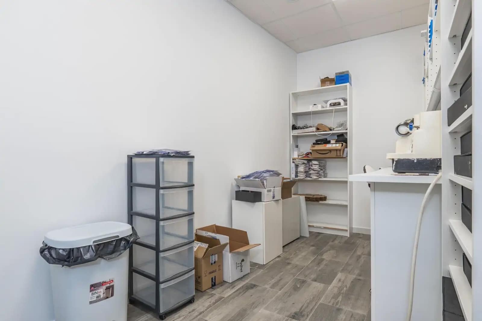 Commercial for sale in Padul - € 186,000 (Ref: 9837140)