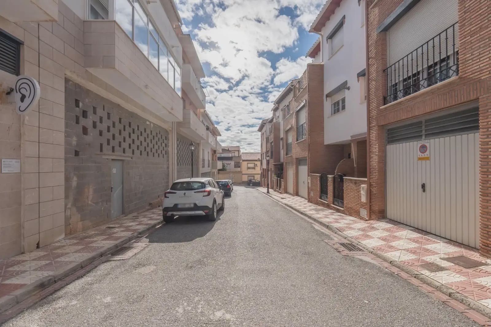 Commercial for sale in Padul - € 186,000 (Ref: 9837140)