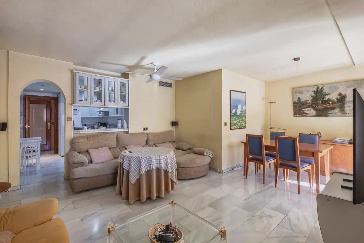 Wohnung zu verkaufen in Granada Stadt mit Pool Garage - 1.360.000 € (Ref: 9837141)