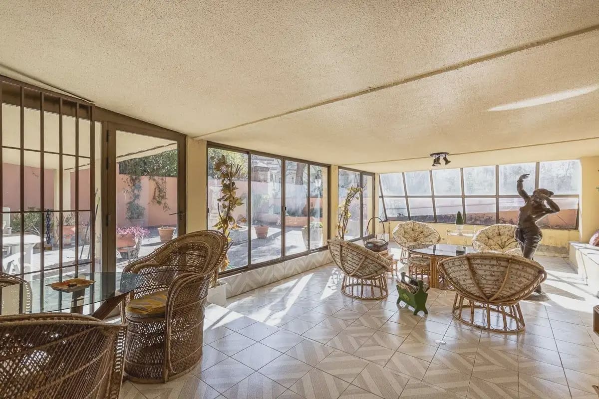 Wohnung zu verkaufen in Granada Stadt mit Pool Garage - 1.360.000 € (Ref: 9837141)