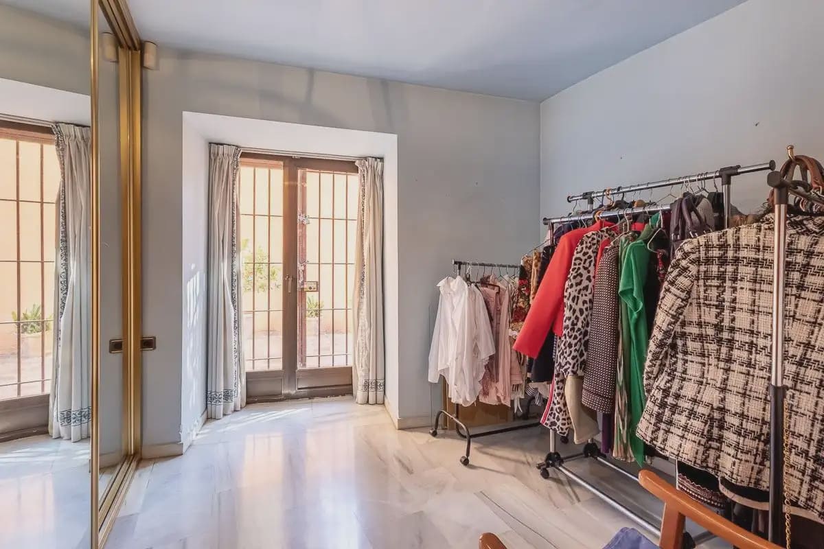 Wohnung zu verkaufen in Granada Stadt mit Pool Garage - 1.360.000 € (Ref: 9837141)