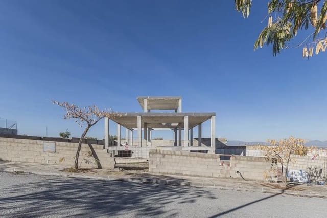 Villa til salg i Las Gabias med swimmingpool garage - € 255.000 (Ref: 9837144)