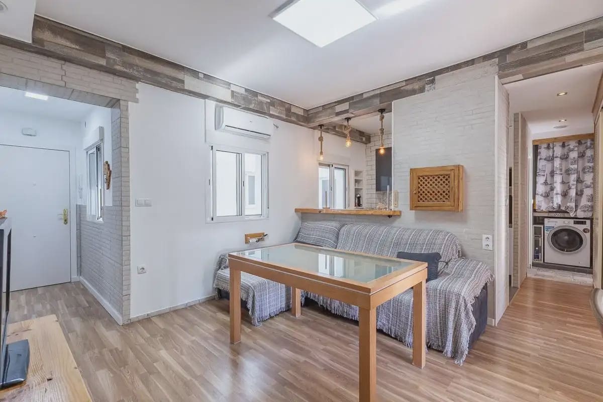 Piso en Granada ciudad en venta - 220.000 € (Ref: 9837145)