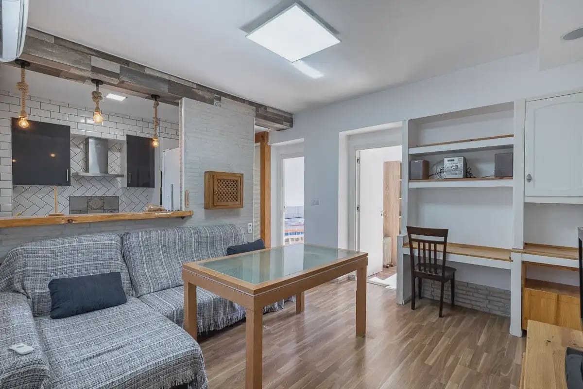 Piso en Granada ciudad en venta - 220.000 € (Ref: 9837145)