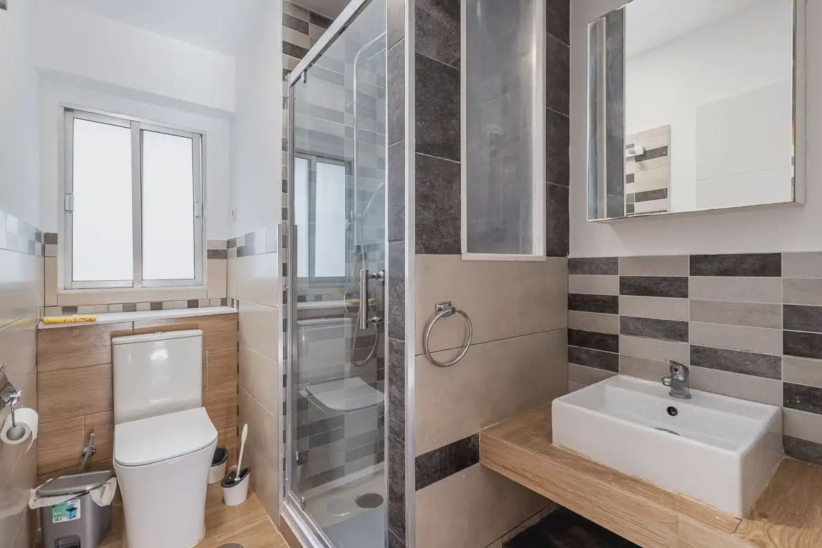 Piso en Granada ciudad en venta - 220.000 € (Ref: 9837145)