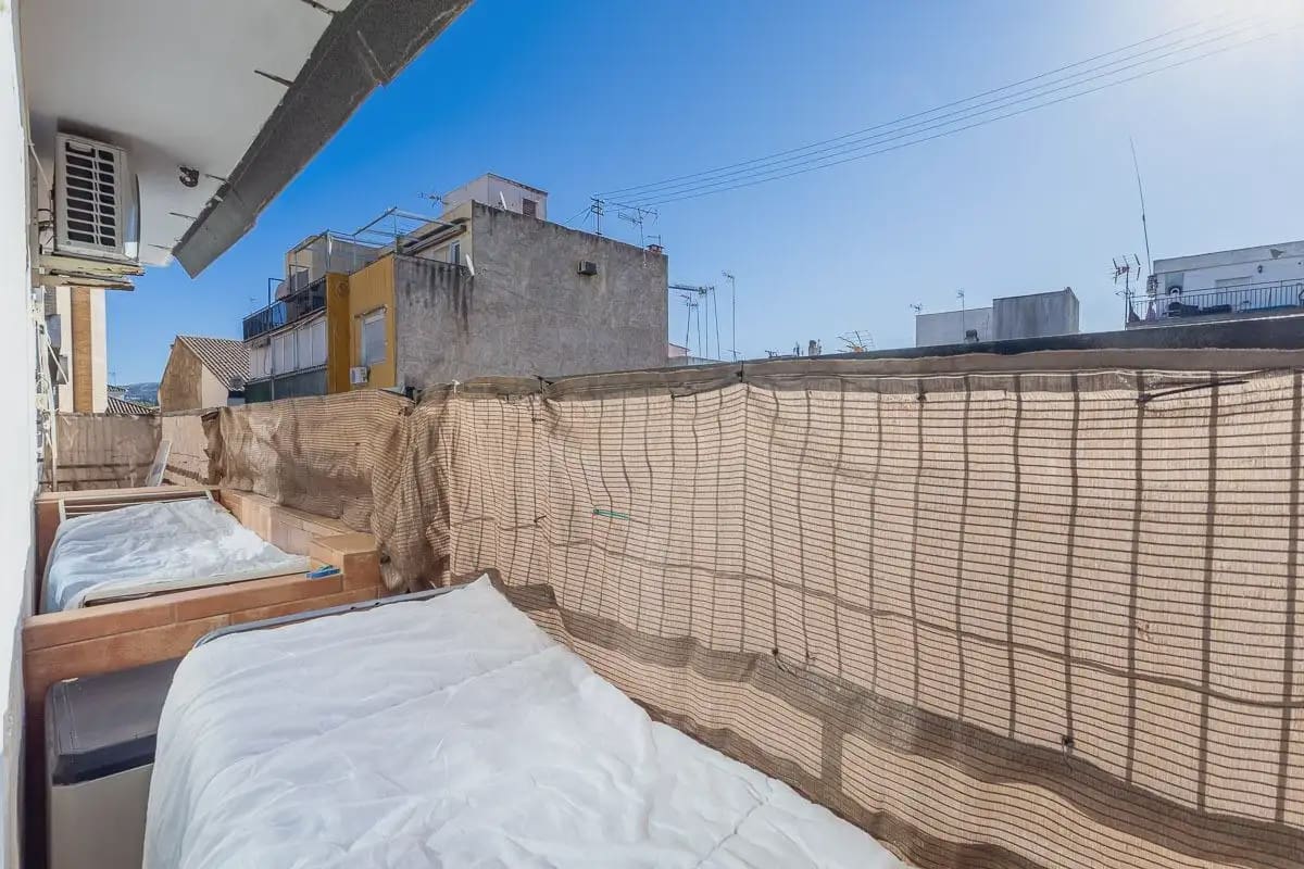 Piso en Granada ciudad en venta - 220.000 € (Ref: 9837145)