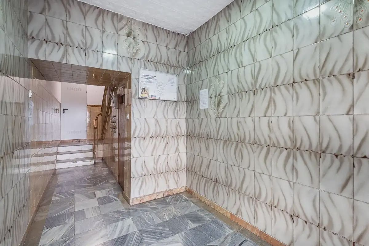 Piso en Granada ciudad en venta - 220.000 € (Ref: 9837145)