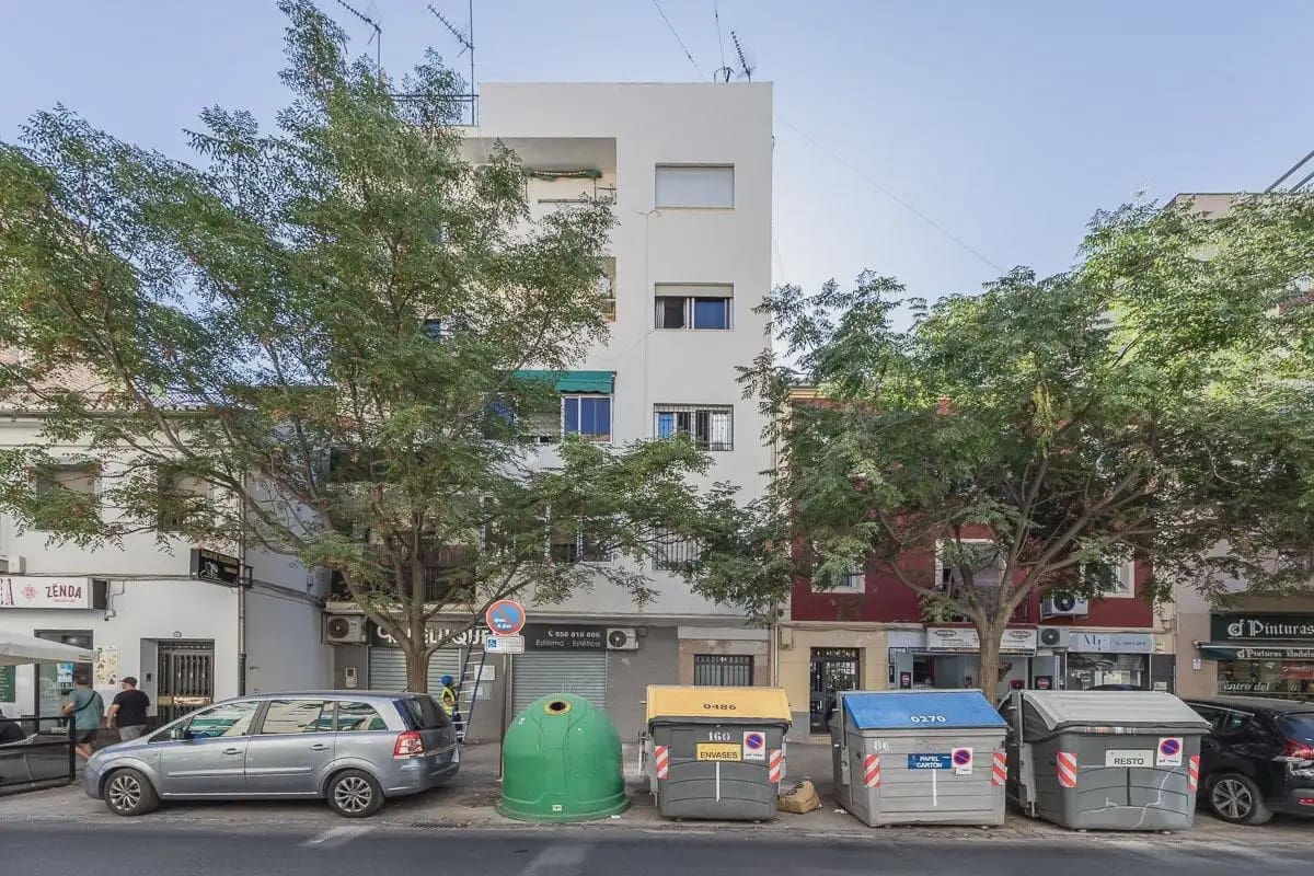 Piso en Granada ciudad en venta - 220.000 € (Ref: 9837145)