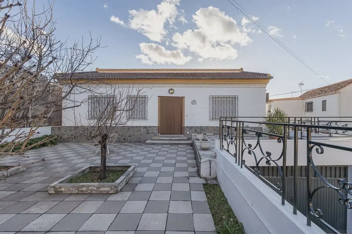 3 Zimmer Villa zu verkaufen in Monachil mit Garage - 279.900 € (Ref: 9837146)