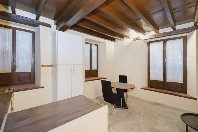 Leilighet til salgs i San Matías - Realejo, Granada by - € 179 000 (Ref: 9837147)