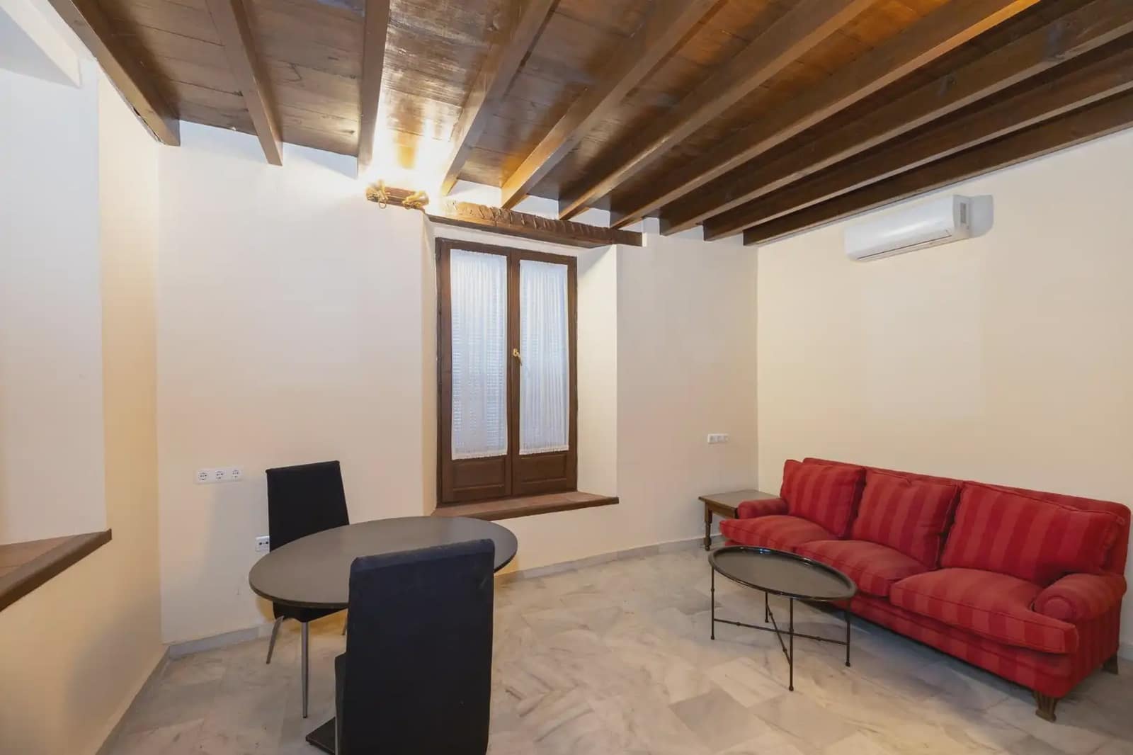 Leilighet til salgs i Granada by - € 179 000 (Ref: 9837147)