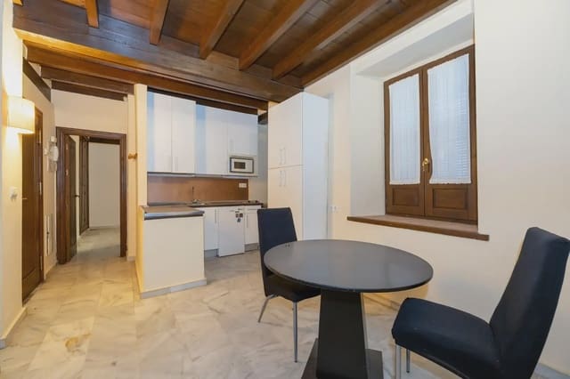 Leilighet til salgs i San Matías - Realejo, Granada by - € 179 000 (Ref: 9837147)