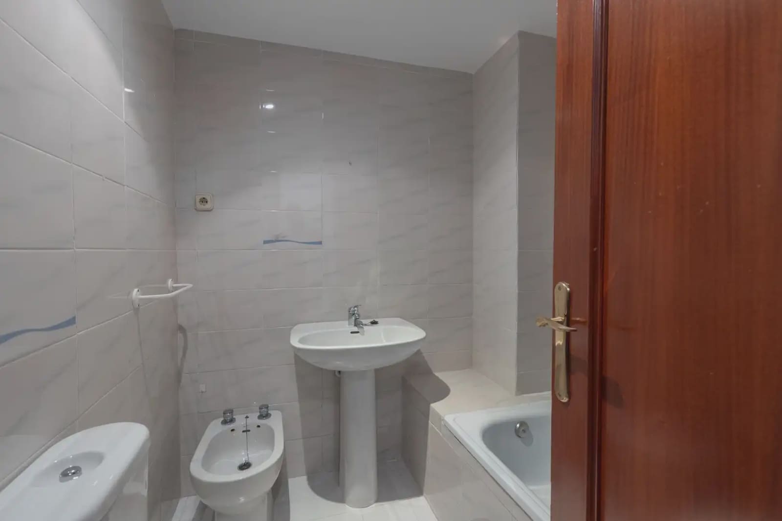 Flat for sale in Almunecar - € 329,000 (Ref: 9837148)