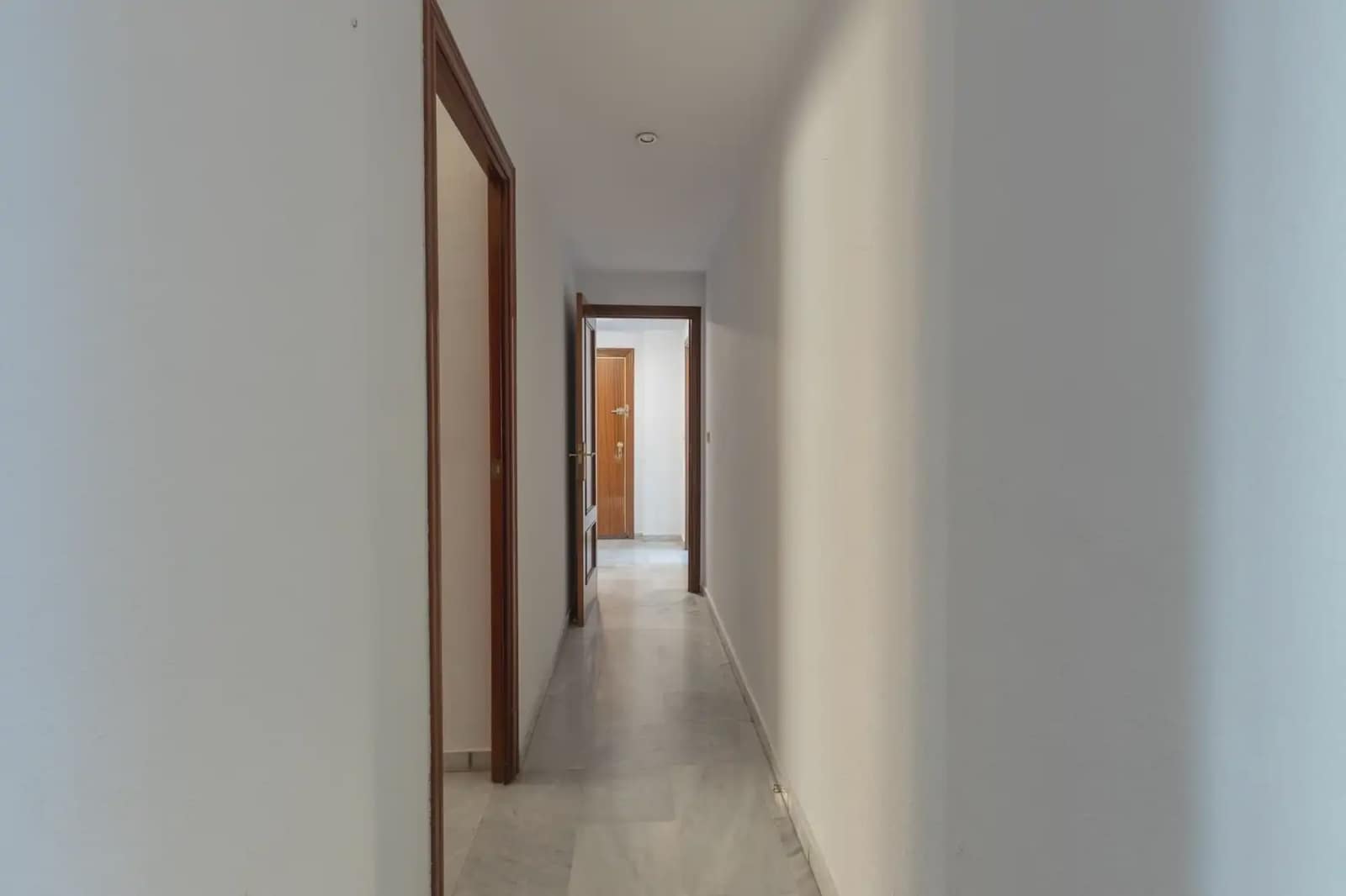 Flat for sale in Almunecar - € 329,000 (Ref: 9837148)