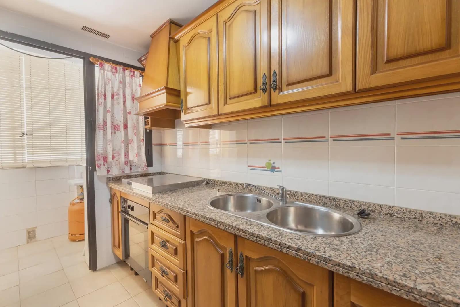 Flat for sale in Almunecar - € 329,000 (Ref: 9837148)