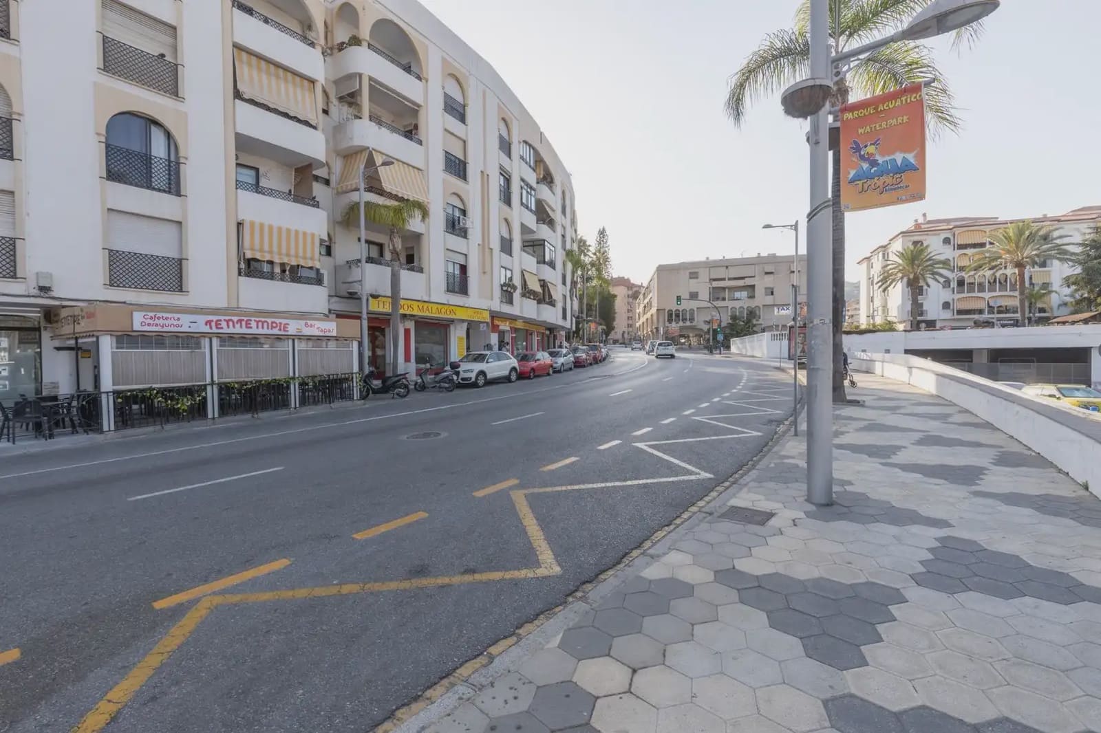 Flat for sale in Almunecar - € 329,000 (Ref: 9837148)