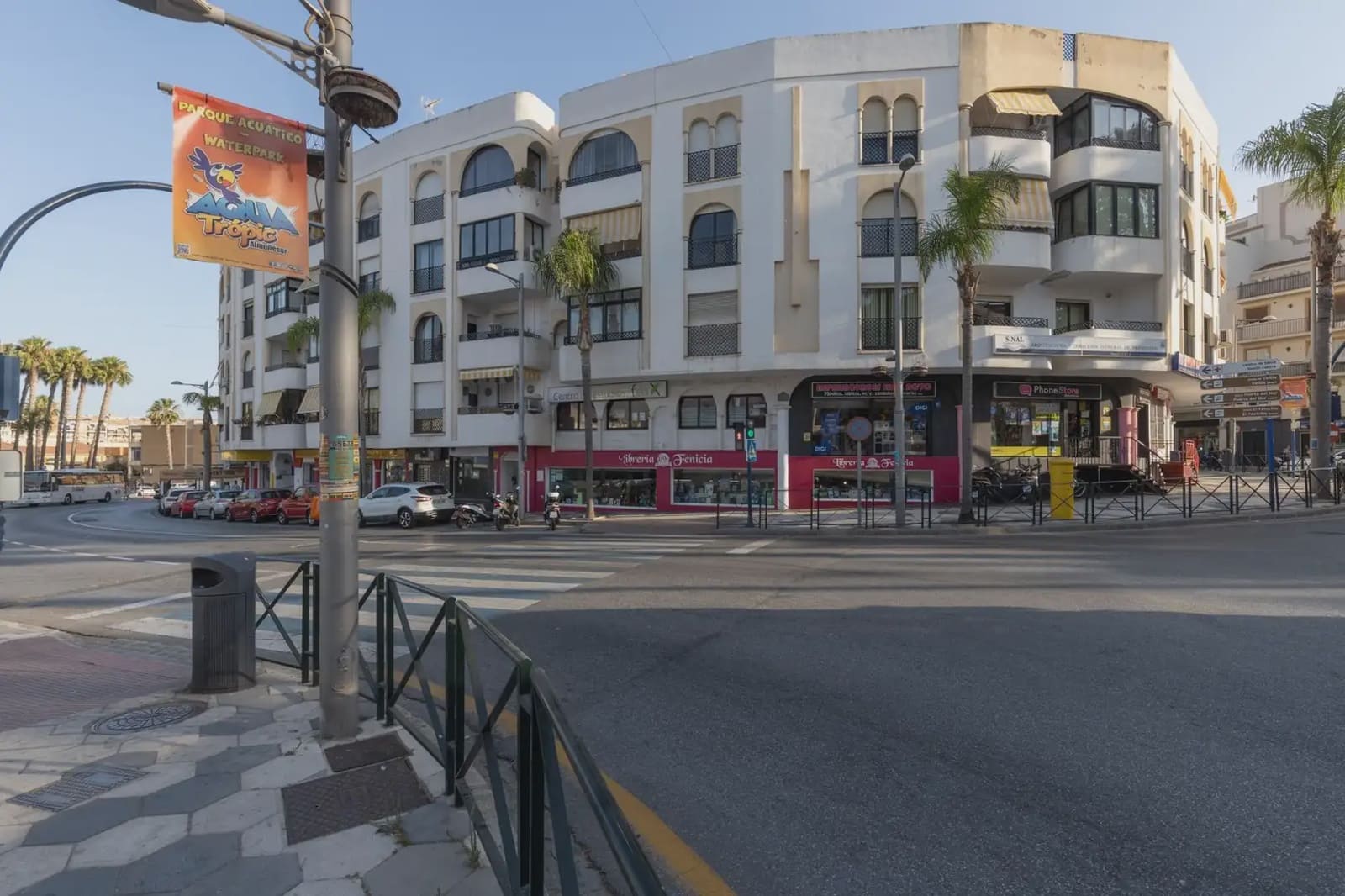 Flat for sale in Almunecar - € 329,000 (Ref: 9837148)
