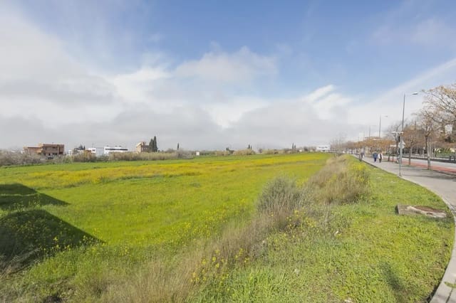 Grunde uden byggetilladelser til salg i Maracena - € 168.000 (Ref: 9837149)