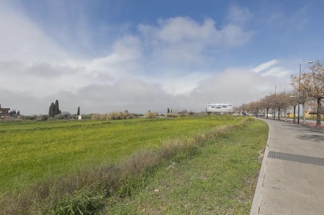 Grunde uden byggetilladelser til salg i Maracena - € 168.000 (Ref: 9837149)
