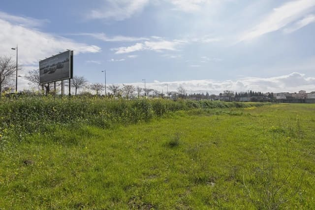 Grunde uden byggetilladelser til salg i Maracena - € 168.000 (Ref: 9837149)