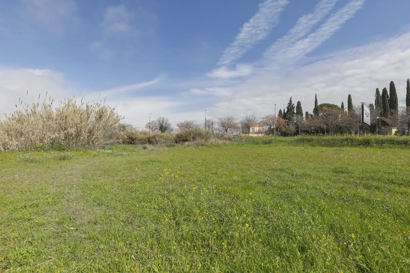 Grunde uden byggetilladelser til salg i Maracena - € 168.000 (Ref: 9837149)