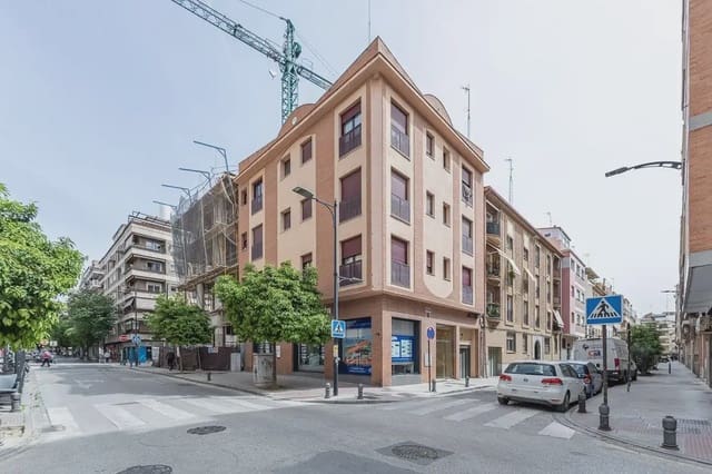 Garage for sale in Figares, Granada city - € 69,000 (Ref: 9837153)